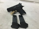 CZ CZ2075 RAMI (PISTOL) 9MM LUGER (9x19 PARA) - 1 of 3