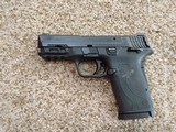 SMITH & WESSON M&P SHIELD EZ 9MM LUGER (9x19 PARA) - 1 of 2