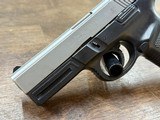 SMITH & WESSON SW9VE 9MM LUGER (9x19 PARA) - 2 of 3