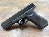 GLOCK 17 GEN 5 9MM LUGER (9x19 PARA) - 1 of 3