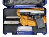 SMITH & WESSON SIGMA 9VE 9MM LUGER (9X19 PARA) - 1 of 3