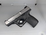 SMITH & WESSON SD9VE 9MM LUGER (9x19 PARA) - 1 of 3