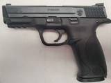 SMITH & WESSON M&P 40 .40 S&W - 2 of 3
