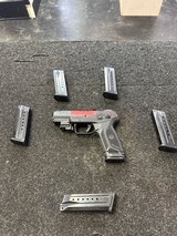 RUGER SECURITY 9 9MM LUGER (9x19 PARA)