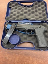BERETTA PX4 STORM .40 S&W - 1 of 3