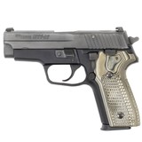 SIG SAUER M11-A1 9MM LUGER (9x19 PARA)