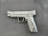 SPRINGFIELD ARMORY XD(M) 4.5" .40 S&W - 2 of 3