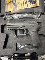 SIG SAUER P320 NITRON COMPACT 9MM LUGER (9X19 PARA) - 1 of 2