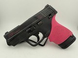 SMITH & WESSON M&P 9 SHIELD 9MM LUGER (9x19 PARA)