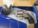 SMITH & WESSON 60-14 .357 MAG - 1 of 3