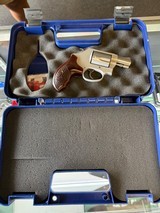 SMITH & WESSON 637 .38 SPL - 3 of 3