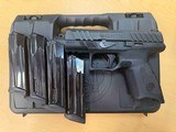 BERETTA APX A1 COMPACT 9MM LUGER (9X19 PARA) - 1 of 3
