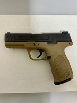 SMITH & WESSON SD9 9MM LUGER (9x19 PARA) - 1 of 2
