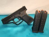 GLOCK 19 9MM LUGER (9x19 PARA) - 1 of 3