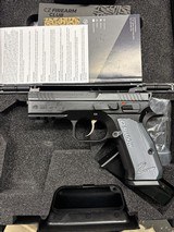 CZ SHADOW 2 Compact 9MM LUGER (9X19 PARA) - 2 of 3