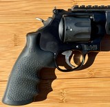 SMITH & WESSON 327 TRR8 PERFORMANCE CENTER .357 MAG - 3 of 3