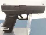GLOCK 22 .40 S&W - 2 of 3