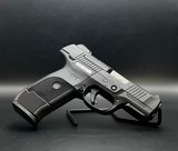 RUGER SR9C COMPACT 9MM LUGER (9X19 PARA) - 2 of 3