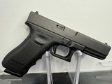 GLOCK Glock 22 .40 S&W - 2 of 3
