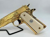 COLT Goverment Model .38 SUPER - 2 of 3