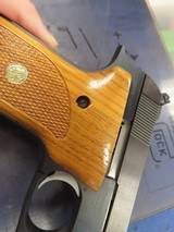 SMITH & WESSON 422.22 LR - 3 of 3