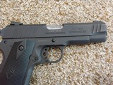 TAURUS 1911 COMMANDER .45 ACP - 2 of 3