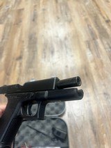 GLOCK 22 .40 S&W - 3 of 3
