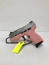 TAURUS PT-111 PRO MILLENNIUM 9MM LUGER (9x19 PARA) - 1 of 3