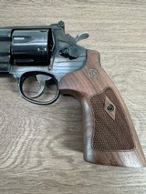 SMITH & WESSON 27 S&W CLASSICS .357 MAG - 3 of 3