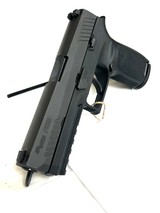 SIG SAUER P320 9MM LUGER (9x19 PARA) - 1 of 3