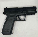 SPRINGFIELD ARMORY XD-40 .40 S&W - 1 of 3