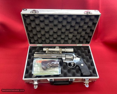 COLT Anaconda .44 MAGNUM