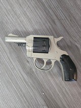 H&R 930 .22 CAL - 1 of 3