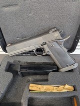 ROCK ISLAND ARMORY m1911 a2 fs tactical .40 S&W - 3 of 3