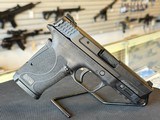 SMITH & WESSON M&P 9 SHIELD EZ 9MM LUGER (9x19 PARA) - 1 of 3