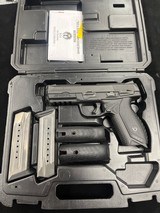 RUGER AMERICAN 9MM LUGER (9x19 PARA)