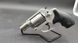 SMITH & WESSON 637-2 airweight .38 SPL - 1 of 3