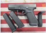 GLOCK 45 9MM LUGER/.40 S&W/10MM/.45 ACP - 2 of 3