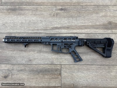 WAR DOG INDUSTRIES SR-15 5.56X45MM NATO