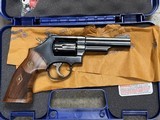 SMITH & WESSON 19-10 .357 MAG
