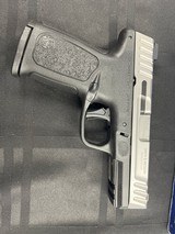 SMITH & WESSON SD40 2.0 .40 S&W - 3 of 3