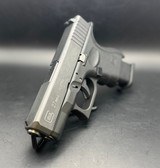 GLOCK G-27 G4 .40 S&W - 3 of 3