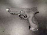 SMITH & WESSON M&P9 9MM LUGER (9x19 PARA)