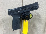 SMITH & WESSON M&P 9 M2.0 Carry and Range Kit 9MM LUGER (9X19 PARA) - 2 of 3