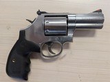 SMITH & WESSON 686 PLUS 3-5-7 MAGNUM SERIES .357 MAG