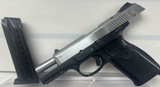 RUGER SR9 9MM LUGER (9x19 PARA) - 1 of 3