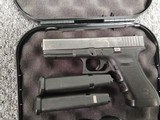 GLOCK G22 GEN 3 .40 CALIBER - 1 of 3