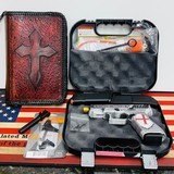 GLOCK G45 TEMPLAR CUSTOM
9MM LUGER (9x19 PARA) - 1 of 3