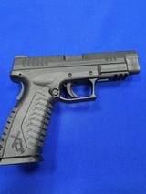 SPRINGFIELD ARMORY XD(M) 4.5" .40 S&W - 3 of 3