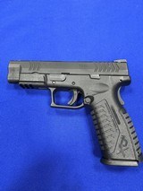 SPRINGFIELD ARMORY XD(M) 4.5" .40 S&W - 1 of 3